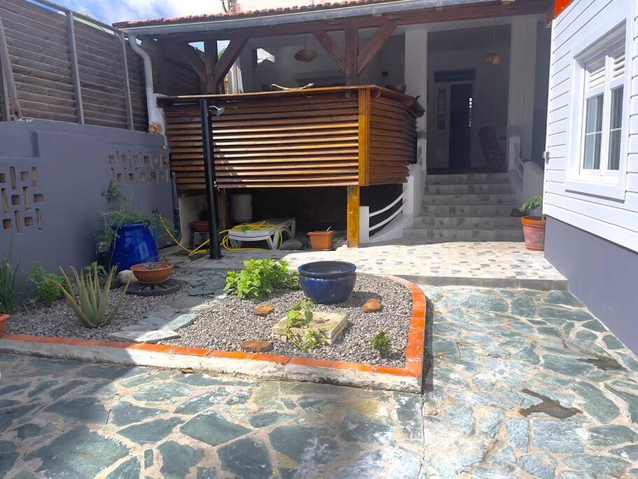 Maison Marouka Sur La Plage Du Diamant Le Diamant Bagian luar foto