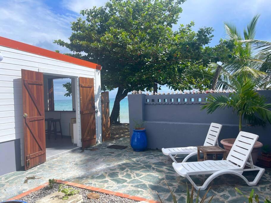 Maison Marouka Sur La Plage Du Diamant Le Diamant Bagian luar foto